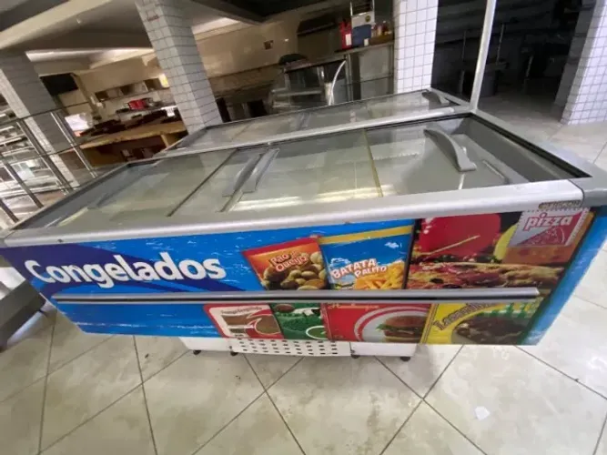 Expositor ilha para congelados