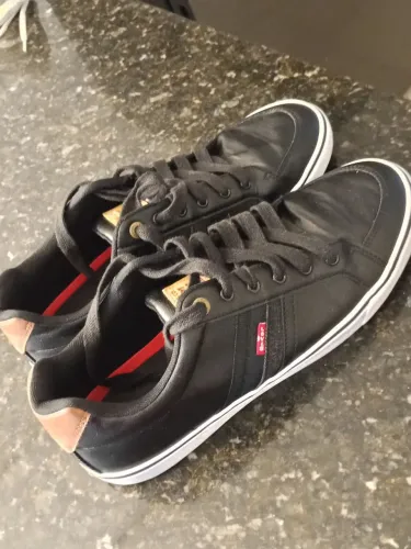 Tênis Levis Turner Sneakers Novo, Tamanho 42