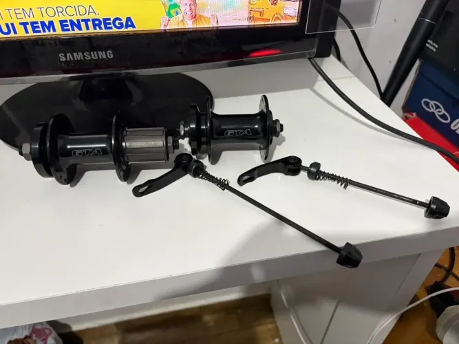 Cubo GTA K7 barulhento 36 furos na caixa