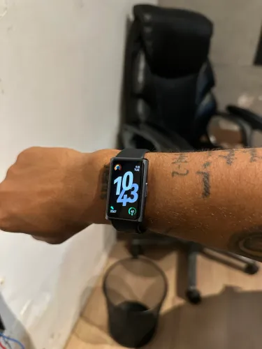 Huawei band 11 pro (sem detalhe, pouco usada)