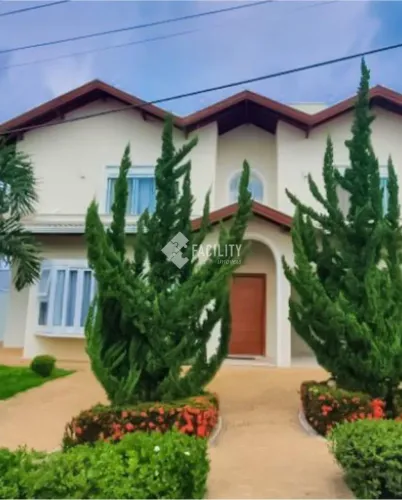 Casa alto padrão com 3 suites no Condomínio Querência Valinhos