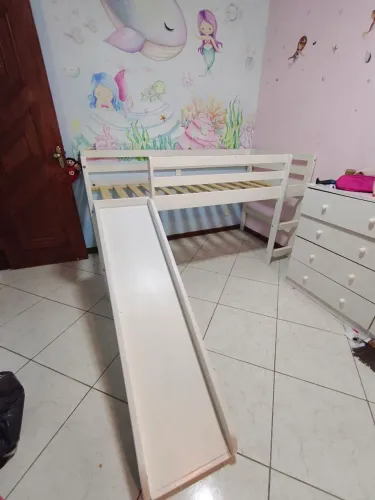 Cama infantil escorrega