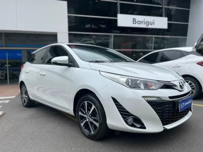 Toyota Yaris XLS Connect 1.5 Flex 16V 5P AUT 2021