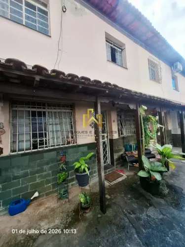 Oportunidade casa em condomínio duplex Bairro Santa Monica