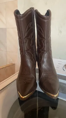 Bota