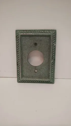 Espelho de Tomada em Bronze Cinza