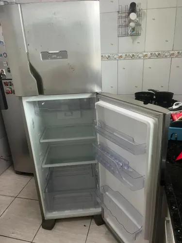 Geladeira Electrolux frost free