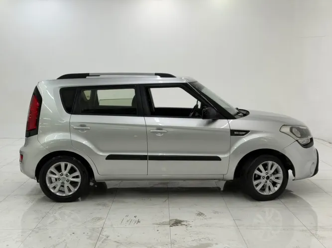 Kia Motors Soul 1.6/ 1.6 16V Flex Mec. 2013
