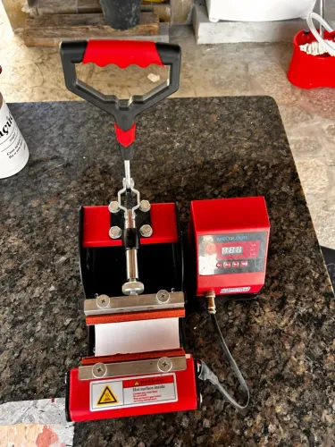 Prensa térmica de canecas Mecolour