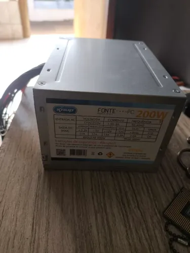 Fonte de alimentação 200W
