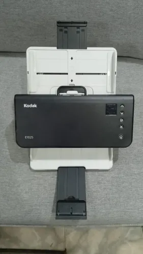 Scanner de Mesa Kodak Alaris E1025 Alta Performance e Compacto
