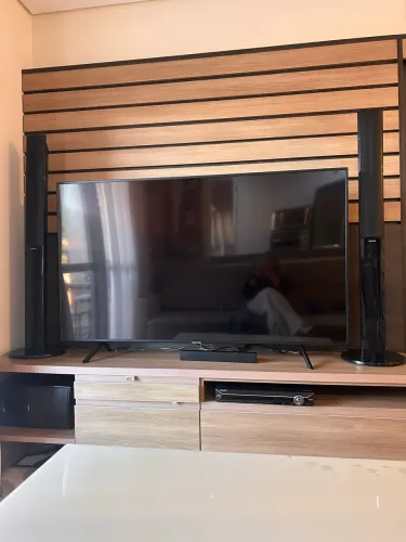 Rack com painel completo sala TV