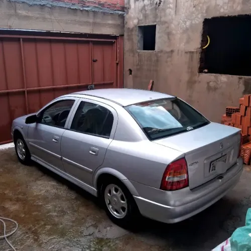 Chevrolet Astra GL Milenium 1.8 MPFI 4P 2001