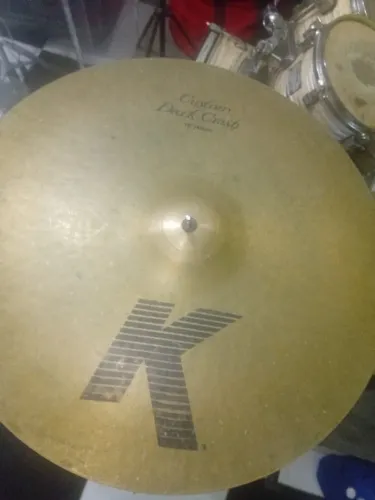 Prato de ataque crash 16 dark custom crash Zildjian, o mais desejado