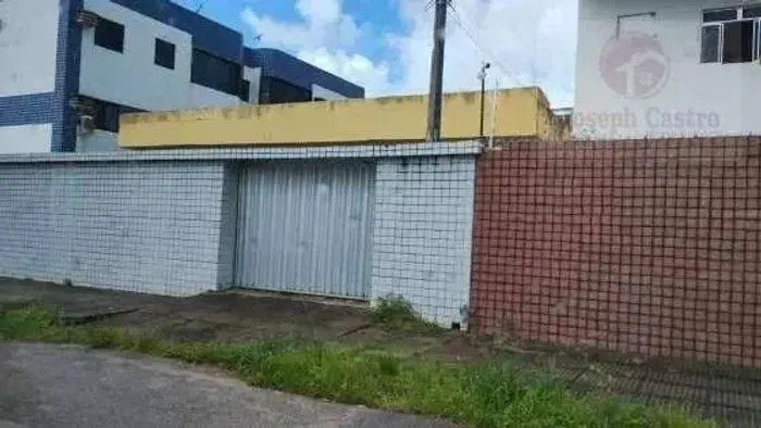 VENDO CASA COM 4 QUARTOS NO BAIRRO DA IMBIRIBEIRA / RECIFE