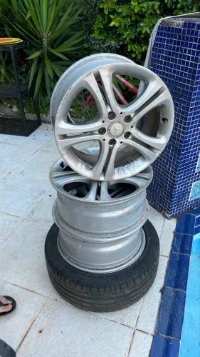 RODA MERCEDES ARO 17 - OPORTUNIDADE