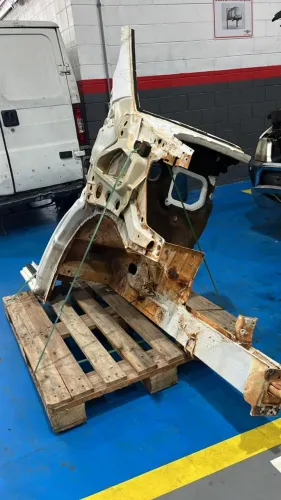 Mini frente sprinter 416 de 2019 a 2024