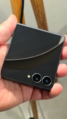 Z Flip 7 - 512gb - impecável