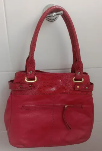 Bolsa em couro Legítimo