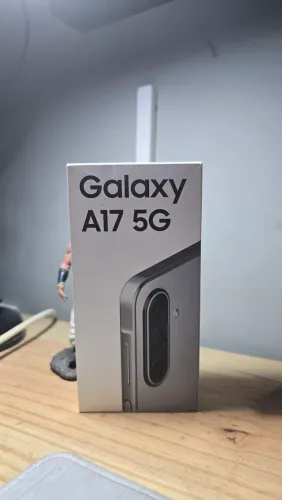 A17 5g 128 giga lacrado