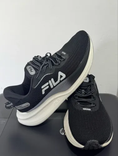 Tênis Fila Racer Speedzone Feminino Preto 38 ? Usado 2x