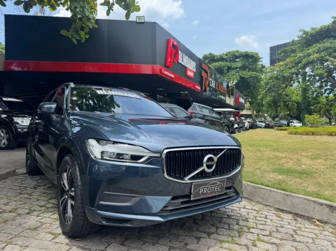 Volvo XC-60 XC 60 D-5 Momentum 2.0 AWD Diesel 5P 2019