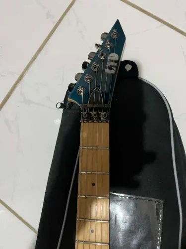 Guitarra ESP LTD MH-103 (Floyd Rose)
