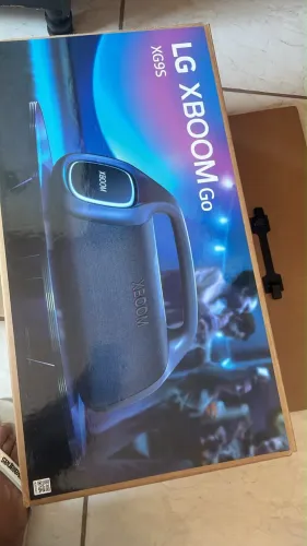 Bombox LG xg9s