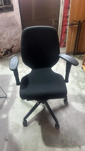Cadeira de escritório giratória 