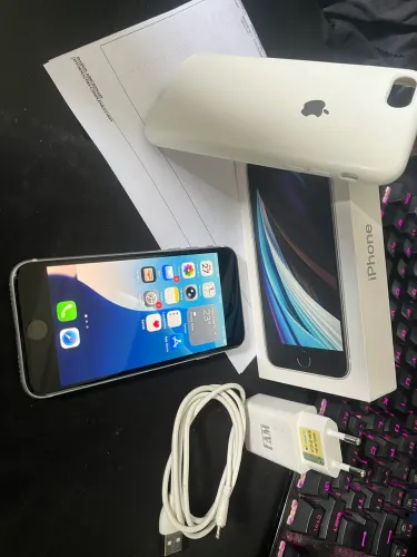 iPhone SE 2020