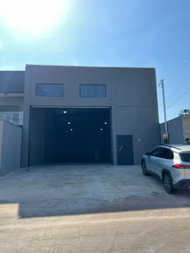 Galpão 244 m² para Locação | Próximo à UFG
