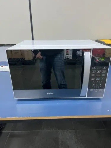 Micro-ondas 33L Philco Espelhado/Branco 1400W 127Volts