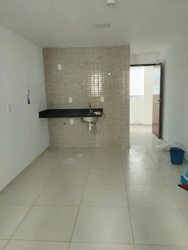 Flat para alugar localizado no Astúrias Flat em frente à Praça da Paz nos Bancários.