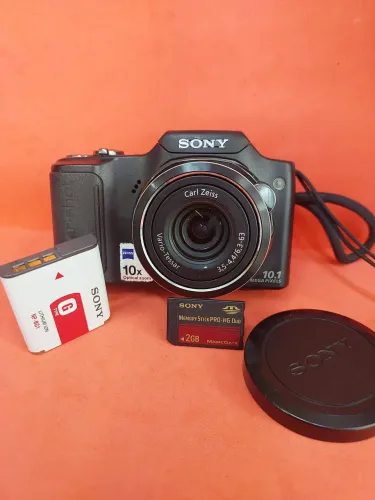 Câmera Sony Cyber-Shot H20 funcionando perfeitamente acompanha alça bateria carregador