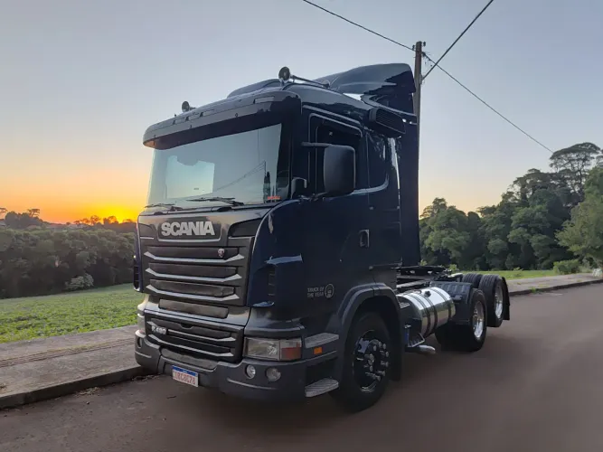 Scania R420 6x2 com retarder top de linha 