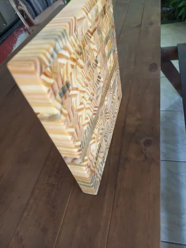 Tábua de carne em pinus