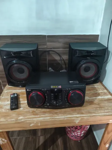 Caixa de som LG original ( mini sisty)