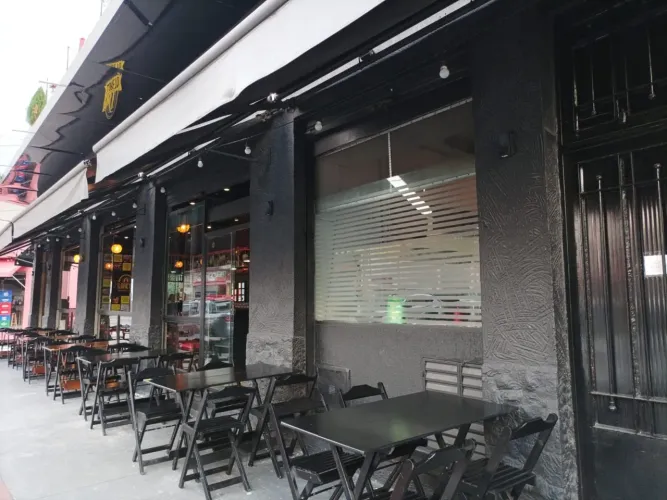 restaurante e cervejaria ( cervejaria do Loreto )