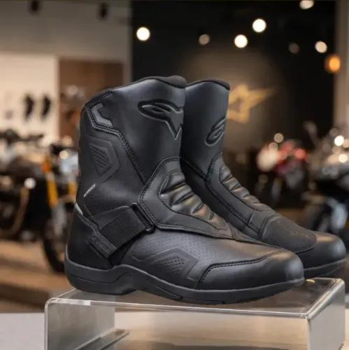 Bota Moto Alpinestars 100% impermeável