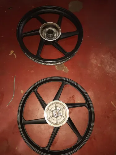 Rodas da titan 2000 até 2004 e fan 2008