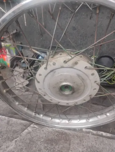 Roda completa da CG 125 Fun 2014...
