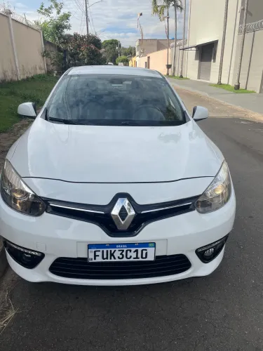 Renault Fluence Sed. Dynamique 2.0 16V Flex Aut. 2016