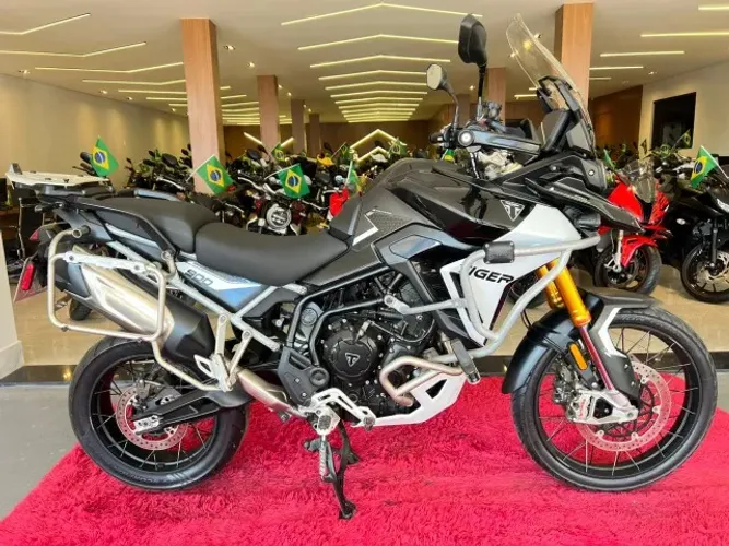 TRIUMPH TIGER 900 RALLY PRO