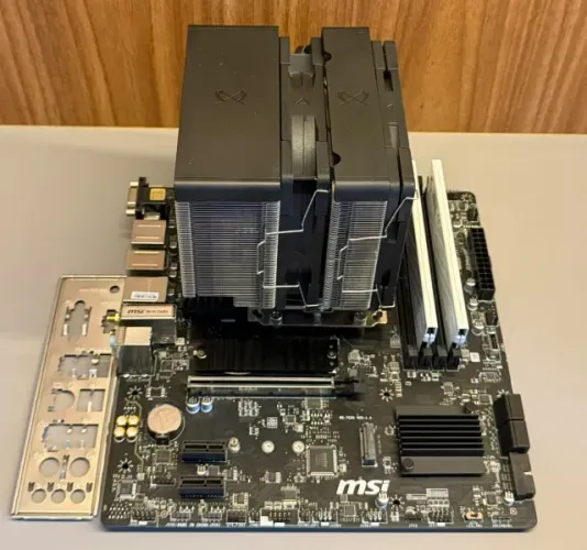 KIT RYZEN 7 5700X+B550 MSI WFI+32GB 3200 MHZ+AIR COOLER