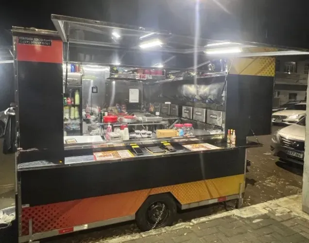 Food Truck (Trailer) Muito Conservado e Top