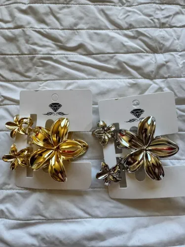 Conjunto prendemos de cabelo metal