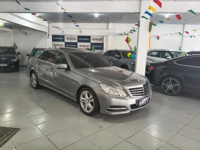 Mercedes-Benz E-250 CGI Avantgarde 1.8 16V 204cv Aut. 2011
