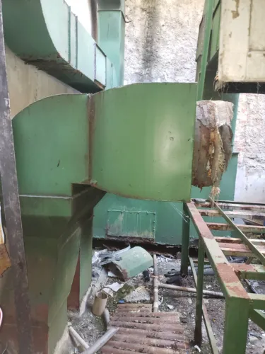 Dutos profissionais de exaustão mecânica para cozinhas industriais 