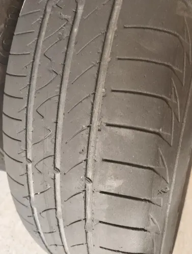 Pneu usado continental 185/70/14