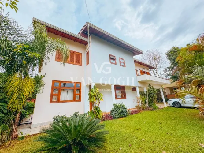 Casa Locação com 4 Suítes no Condomínio Residencial Palm Park em Holambra